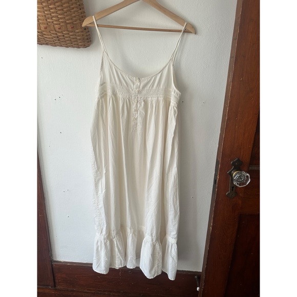 The Great THE EYELET RUFFLE TANK NIGHT DRESS - Picture 4 of 8